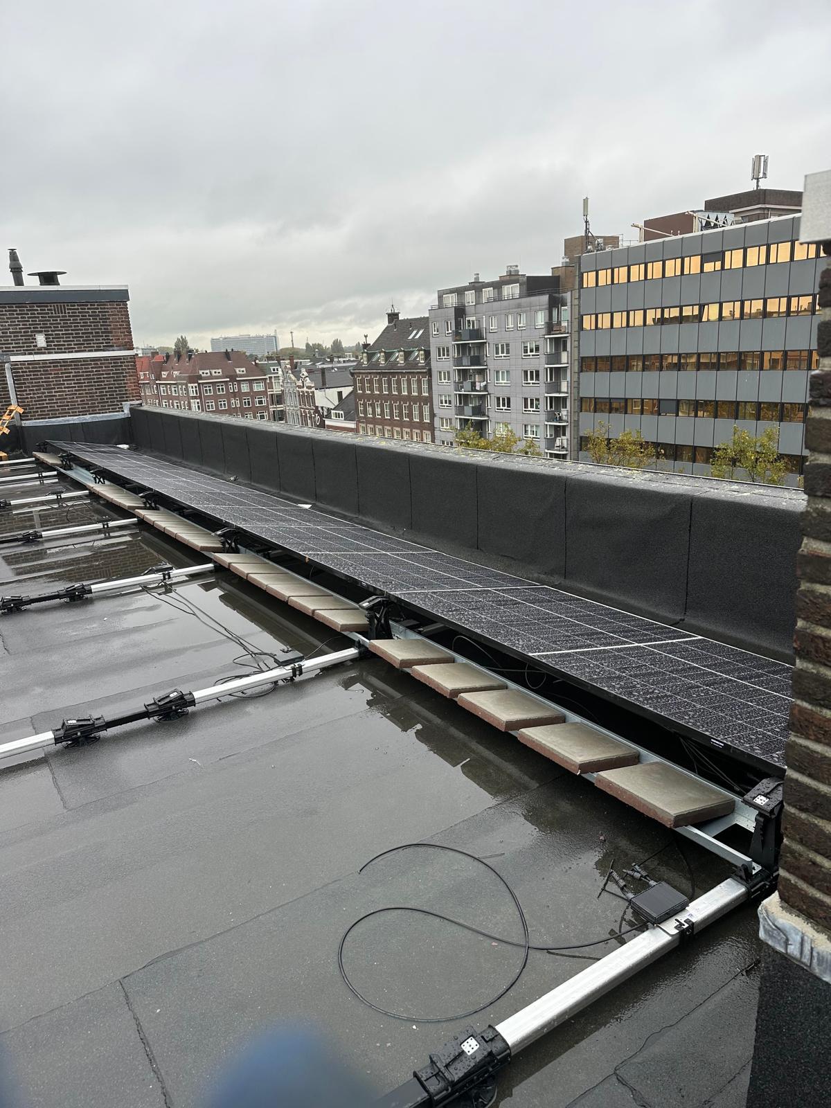 Rij voor rij afgerond. Emmahuis in Den Haag door Mandotech